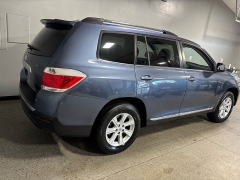 Used 2012 Toyota Highlander 4d SUV FWD (V6) at Carolina Family Motors near Mooresville, NC