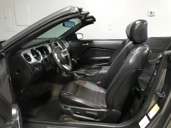 Used 2013  Ford Mustang 2d Convertible at Carolina Family Motors near Mooresville&comma; NC