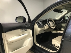 Used 2020  Volvo XC90 4d SUV FWD T5 Momentum at Carolina Family Motors near Mooresville&comma; NC