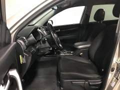 Used 2015  Kia Sorento 4d SUV FWD LX at Carolina Family Motors near Mooresville&comma; NC