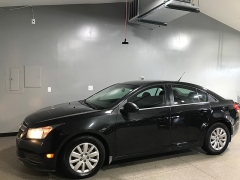 Used 2011  Chevrolet Cruze 4d Sedan LS at Carolina Family Motors near Mooresville&comma; NC