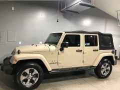 Used 2016  Jeep Wrangler Unlimited 4d Convertible Sahara at Carolina Family Motors near Mooresville&comma; NC