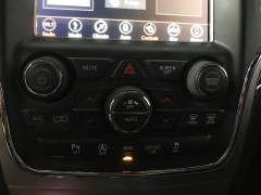 Used 2018  Jeep Grand Cherokee 4d SUV 2WD Overland V6 at Carolina Family Motors near Mooresville&comma; NC