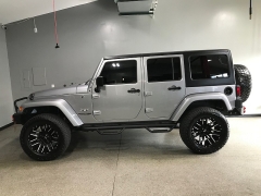 Used 2018  Jeep Wrangler JK Unlimited 4d SUV 4WD Sahara at Carolina Family Motors near Mooresville&comma; NC