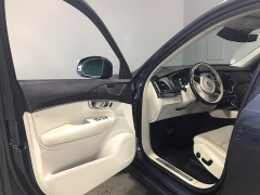Used 2020 Volvo XC90 4d SUV FWD T5 Momentum at Carolina Family Motors near Mooresville, NC