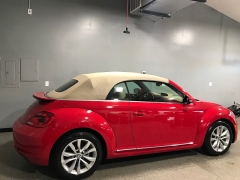 Used 2014  Volkswagen Beetle TDI 2d Convertible Auto at Carolina Family Motors near Mooresville&comma; NC