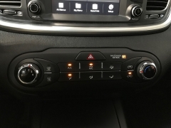 Used 2020  Kia Sorento 4d SUV FWD LX V6 at Carolina Family Motors near Mooresville&comma; NC
