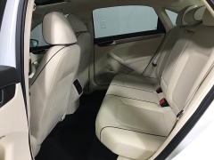 Used 2018  Volkswagen Passat 4d Sedan 2&period;0T SE at Carolina Family Motors near Mooresville&comma; NC