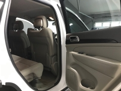 Used 2013 Jeep Grand Cherokee 4d SUV 2WD Laredo at Carolina Family Motors near Mooresville, NC