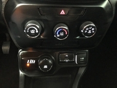 Used 2018  Jeep Renegade 4d SUV 4WD Sport Turbo at Carolina Family Motors near Mooresville&comma; NC