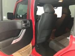 Used 2012  Jeep Wrangler Unlimited 4d Convertible Sahara at Carolina Family Motors near Mooresville&comma; NC