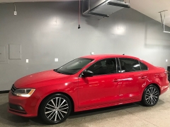 Used 2016 Volkswagen Jetta 4d Sedan Sport Auto at Carolina Family Motors near Mooresville, NC