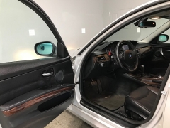 Used 2010  BMW 3 Series 4dr Sdn 328i xDrive AWD SULEV at Carolina Family Motors near Mooresville&comma; NC