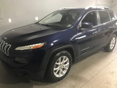 Used 2015 Jeep Cherokee 4d SUV FWD Latitude at Carolina Family Motors near Mooresville, NC