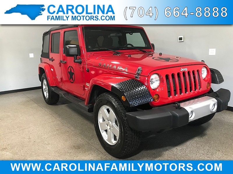 Used 2012  Jeep Wrangler Unlimited 4d Convertible Sahara at Carolina Family Motors near Mooresville&comma; NC