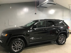 Used 2020  Jeep Grand Cherokee 4d SUV 4WD Laredo North at Carolina Family Motors near Mooresville&comma; NC