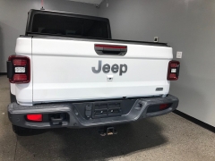 Used 2020  Jeep Gladiator Crew Cab Overland at Carolina Family Motors near Mooresville&comma; NC