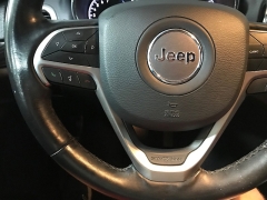 Used 2020  Jeep Grand Cherokee 4d SUV 4WD Laredo North at Carolina Family Motors near Mooresville&comma; NC