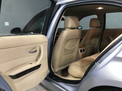 Used 2006 BMW 3 Series 330i 4dr Sdn RWD at Carolina Family Motors near Mooresville, NC