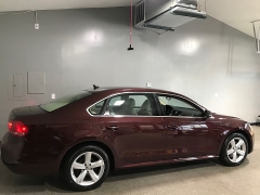 Used 2013  Volkswagen Passat 4d Sedan SE Auto&sol;PZEV at Carolina Family Motors near Mooresville&comma; NC