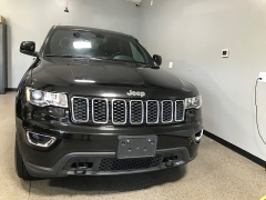 Used 2020  Jeep Grand Cherokee 4d SUV 4WD Laredo North at Carolina Family Motors near Mooresville&comma; NC