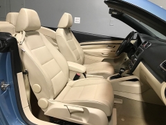 Used 2009  Volkswagen Eos 2d Convertible Komfort Auto at Carolina Family Motors near Mooresville&comma; NC