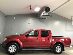 Used 2014  Nissan Frontier 2WD Crew Cab S Auto at Carolina Family Motors near Mooresville&comma; NC