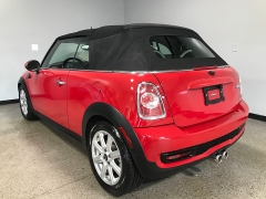 Used 2013  MINI Cooper Convertible 2dr S at Carolina Family Motors near Mooresville&comma; NC