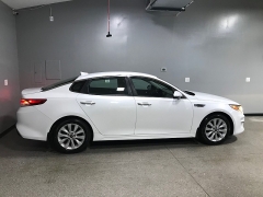 Used 2016  Kia Optima 4d Sedan EX at Carolina Family Motors near Mooresville&comma; NC