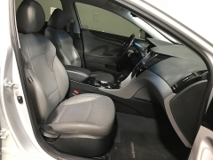 Used 2014  Hyundai Sonata 4d Sedan SE at Carolina Family Motors near Mooresville&comma; NC