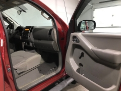 Used 2014  Nissan Frontier 2WD Crew Cab S Auto at Carolina Family Motors near Mooresville&comma; NC