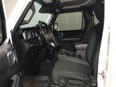 Used 2020  Jeep Gladiator Crew Cab Overland at Carolina Family Motors near Mooresville&comma; NC
