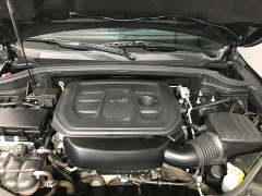 Used 2020  Jeep Grand Cherokee 4d SUV 4WD Laredo North at Carolina Family Motors near Mooresville&comma; NC