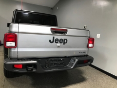 Used 2020  Jeep Gladiator Crew Cab Sport S at Carolina Family Motors near Mooresville&comma; NC
