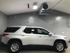 Used 2018  Chevrolet Traverse 4d SUV AWD LT Cloth w&sol;1LT at Carolina Family Motors near Mooresville&comma; NC