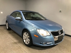 Used 2009  Volkswagen Eos 2d Convertible Komfort Auto at Carolina Family Motors near Mooresville&comma; NC