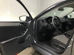 Used 2017  Volkswagen Jetta 4d Sedan S Auto at Carolina Family Motors near Mooresville&comma; NC