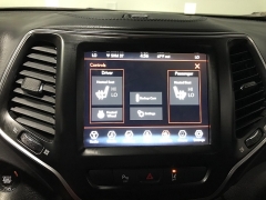 Used 2021  Jeep Cherokee Latitude Lux 4x4 at Carolina Family Motors near Mooresville&comma; NC