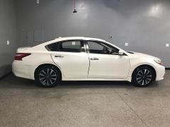 Used 2016 Nissan Altima 4d Sedan 2.5L SV at Carolina Family Motors near Mooresville, NC