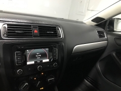 Used 2012  Volkswagen Jetta 4d Sedan SEL Auto&sol;PZEV at Carolina Family Motors near Mooresville&comma; NC