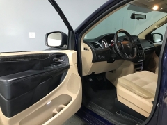 Used 2016  Dodge Grand Caravan 4d Wagon SE at Carolina Family Motors near Mooresville&comma; NC