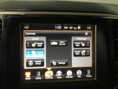 Used 2015  Jeep Grand Cherokee 4d SUV 4WD Overland at Carolina Family Motors near Mooresville&comma; NC