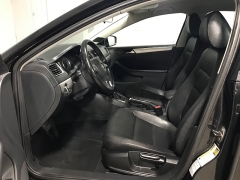 Used 2012  Volkswagen Jetta 4d Sedan SEL Auto&sol;PZEV at Carolina Family Motors near Mooresville&comma; NC