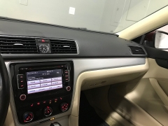 Used 2013  Volkswagen Passat 4d Sedan SE Auto&sol;PZEV at Carolina Family Motors near Mooresville&comma; NC