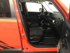 Used 2015  Jeep Renegade 4d SUV FWD Latitude at Carolina Family Motors near Mooresville&comma; NC