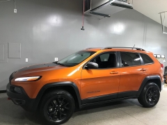 Used 2014  Jeep Cherokee 4d SUV 4WD Trailhawk V6 at Carolina Family Motors near Mooresville&comma; NC
