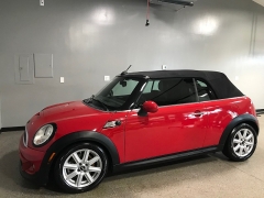 Used 2013  MINI Cooper Convertible 2dr S at Carolina Family Motors near Mooresville&comma; NC