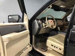 Used 2013  Ford Expedition 4d SUV 2WD XLT at Carolina Family Motors near Mooresville&comma; NC