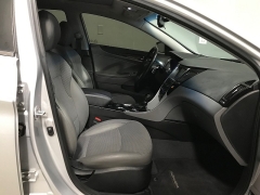 Used 2014  Hyundai Sonata 4d Sedan SE at Carolina Family Motors near Mooresville&comma; NC