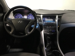 Used 2014  Hyundai Sonata 4d Sedan SE at Carolina Family Motors near Mooresville&comma; NC